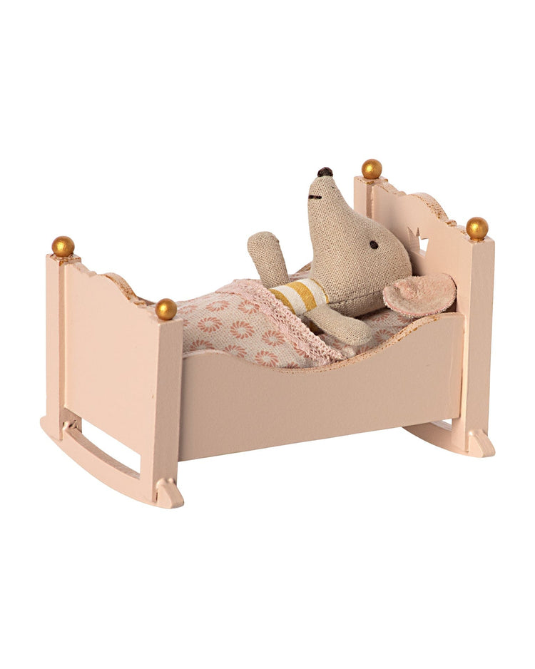 Little maileg play baby mouse cradle in rose
