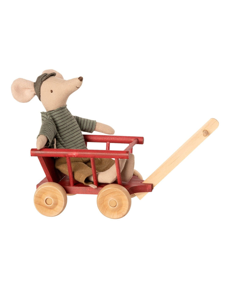 Little maileg play micro wagon in dusty red