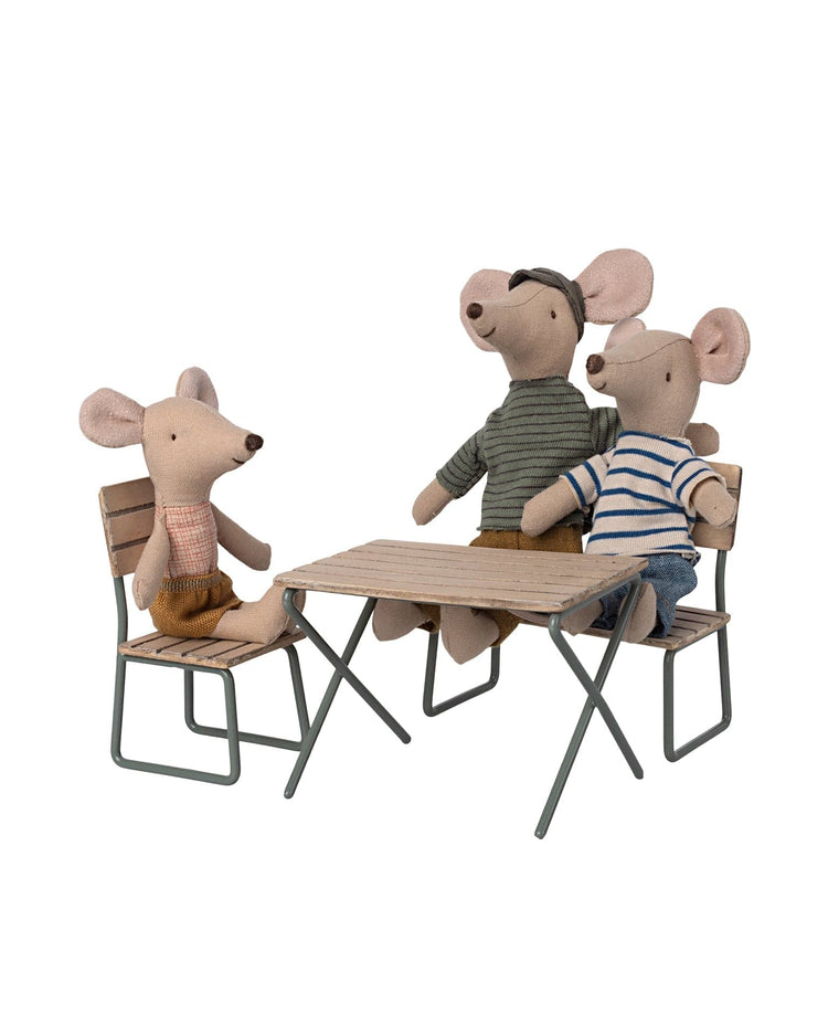 Little maileg play mouse garden set