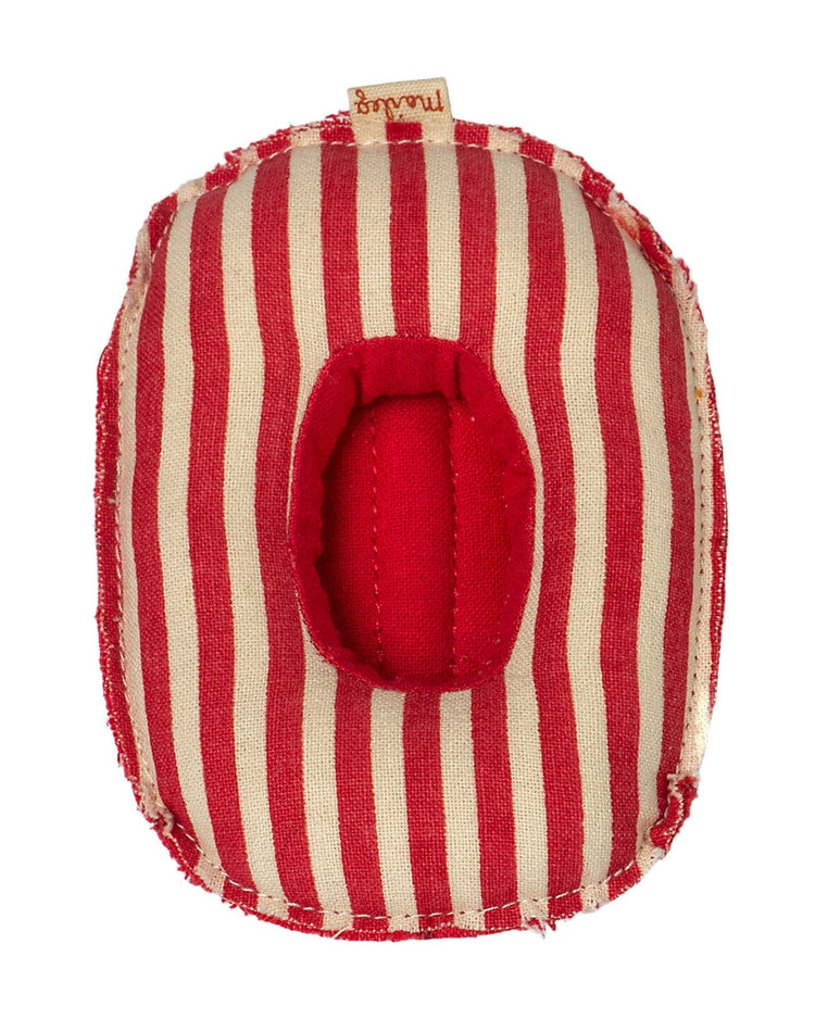 Little maileg play small mouse rubber boat in red
