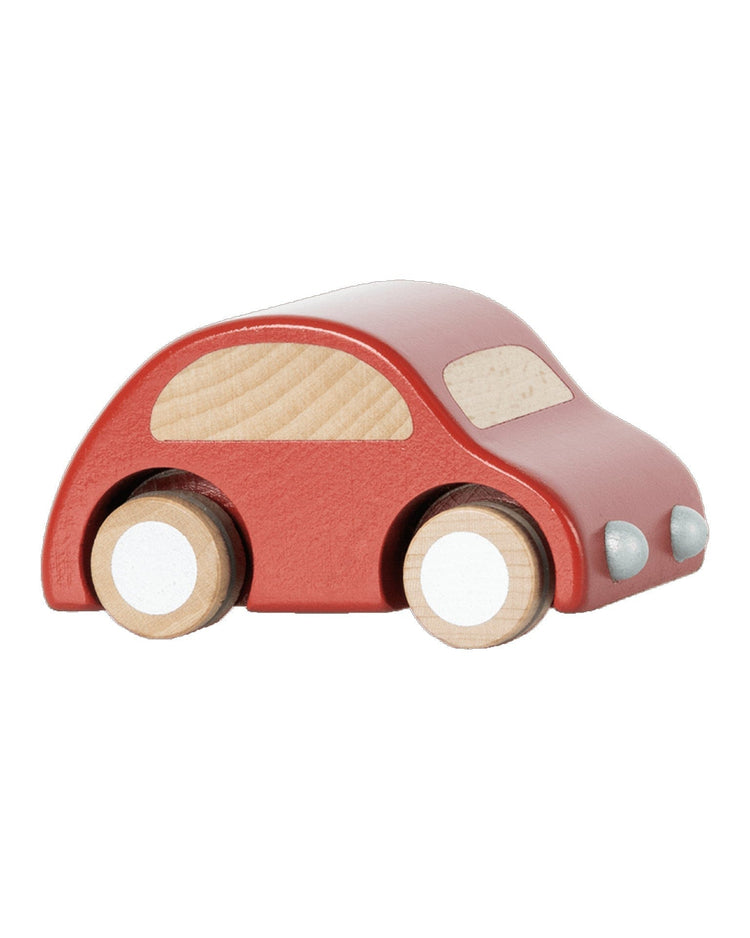 Little maileg play wooden car in red