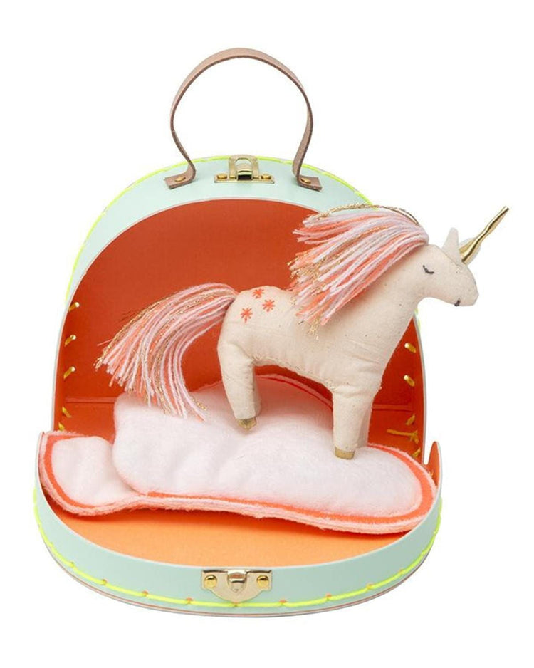 Little meri meri play bella's house mini suitcase