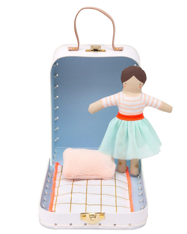 meri meri lila's house mini suitcase play Little