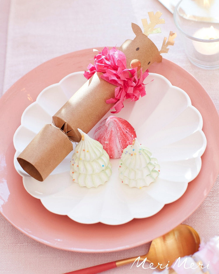 Little meri meri paper+party reindeer fringe medium crackers