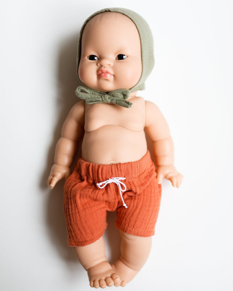 Little minikane play double cotton gauze bonnet in vert olive