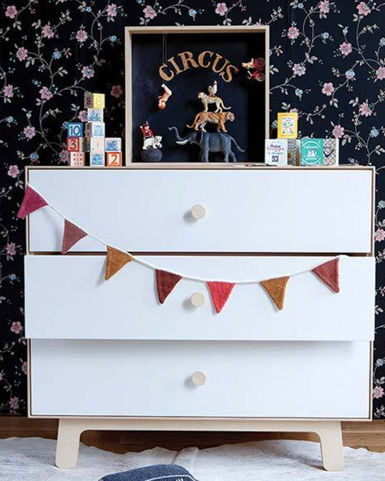 Little oeuf room sparrow 3 drawer dresser in birch