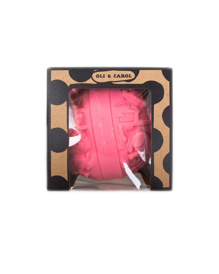 Little oli + carol play baby ball in pink