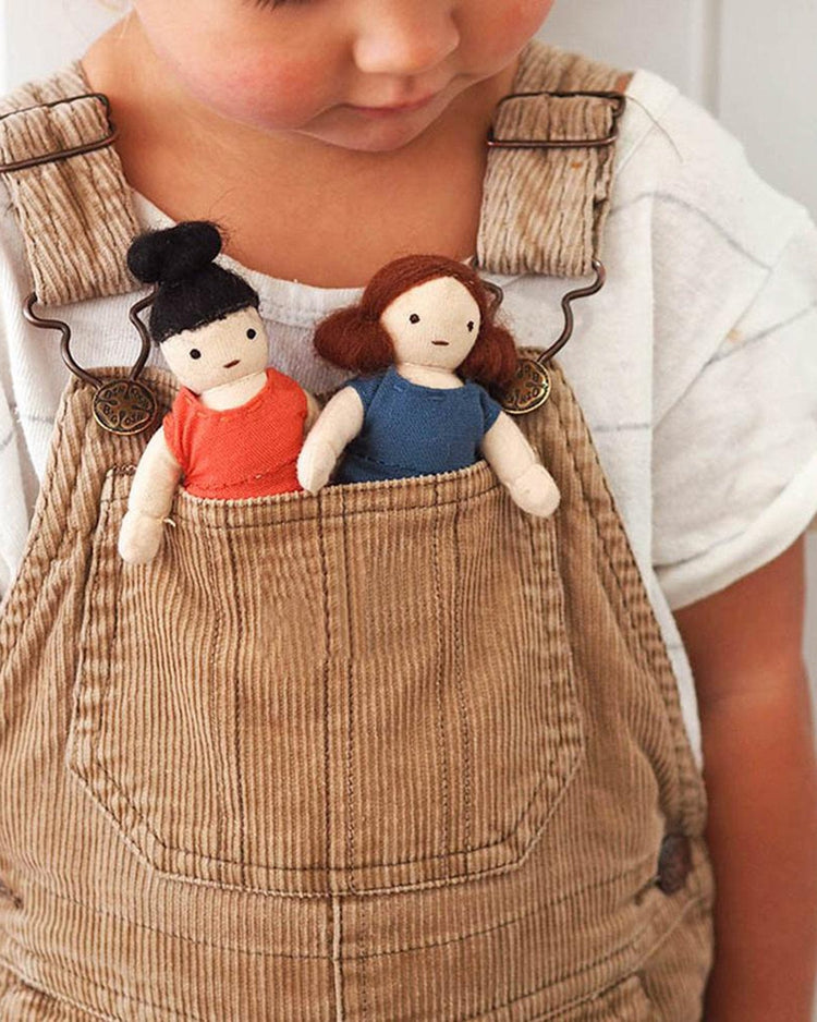 Little olli ella usa play holdie folk - june