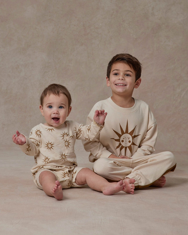 Little rylee + cru kids jogger sweatpant in natural
