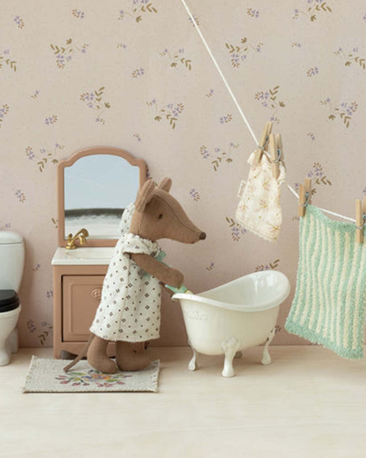 maileg sink dresser, mouse - dark powder play Little