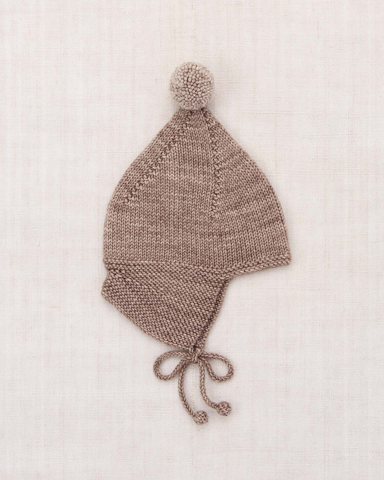 baby pointy peak hat in turtledove