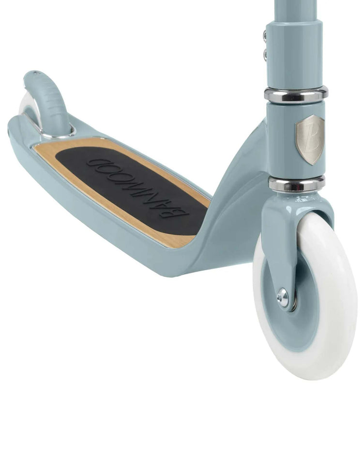 banwood maxi scooter in teal
