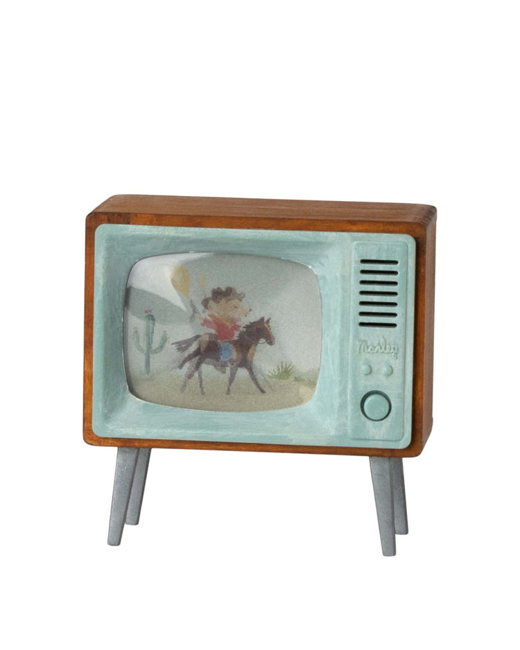 maileg television, mouse play Little