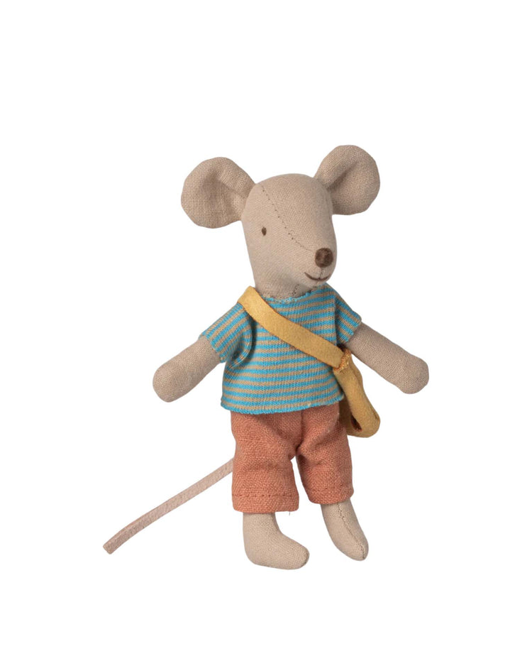 The maileg clothes and bag for little brother mouse set includes a striped shirt, orange pants, and a yellow shoulder bag—perfect for enhancing your doll accessories collection.