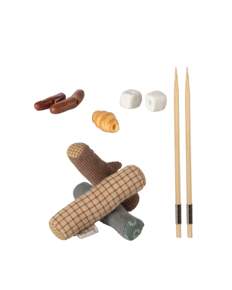 maileg bonfire set, mouse play Little