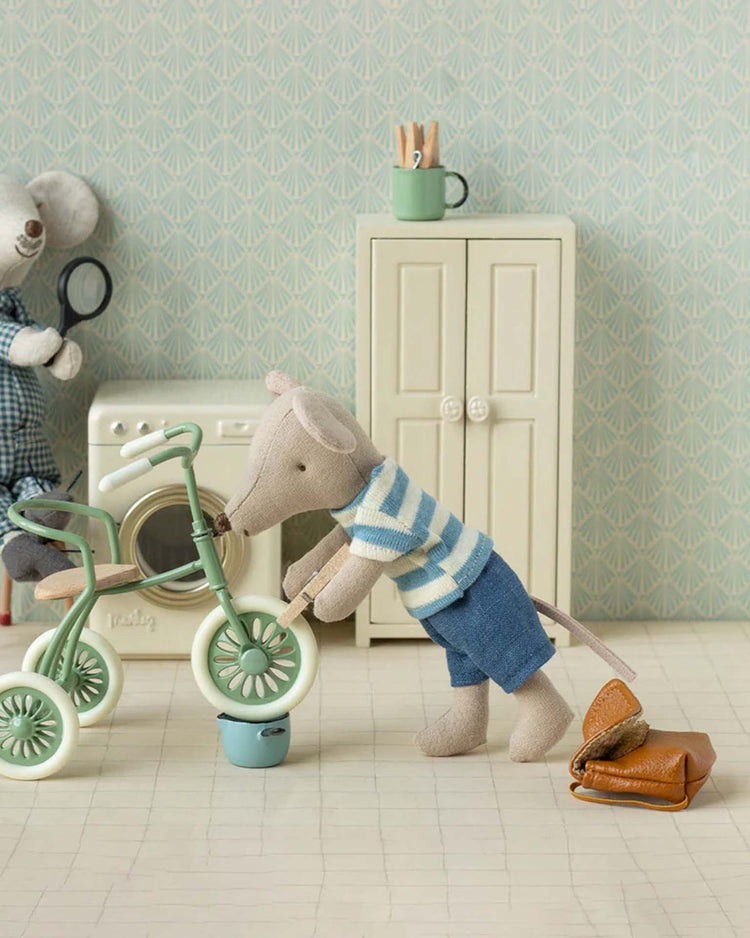 maileg tricycle mouse, big brother - brown play Little
