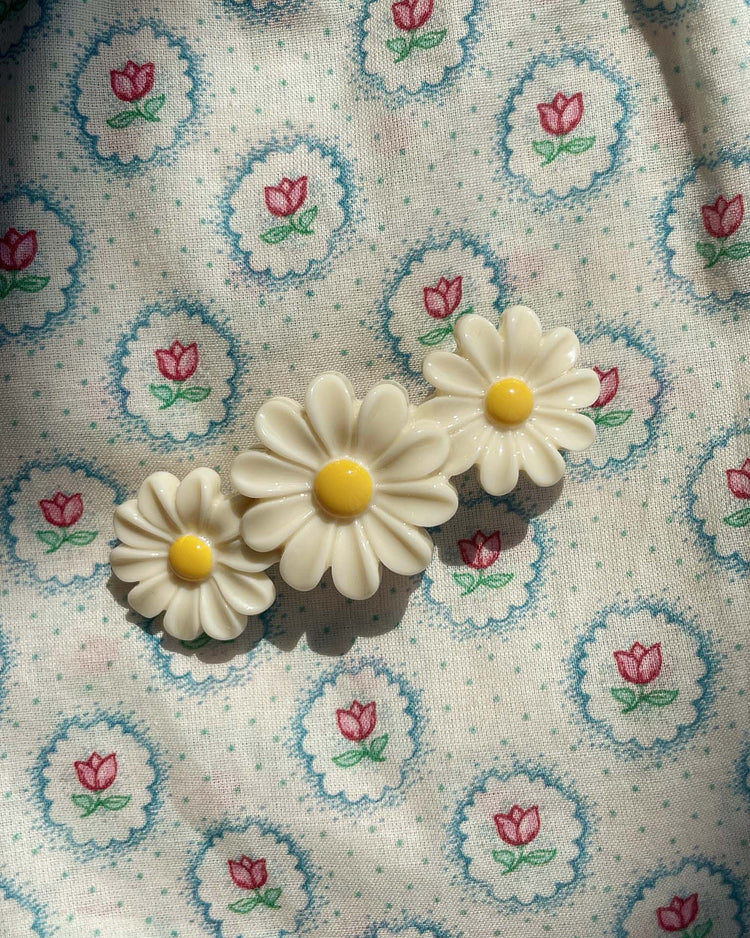 konges sløjd daisy big hair clip accessories Little