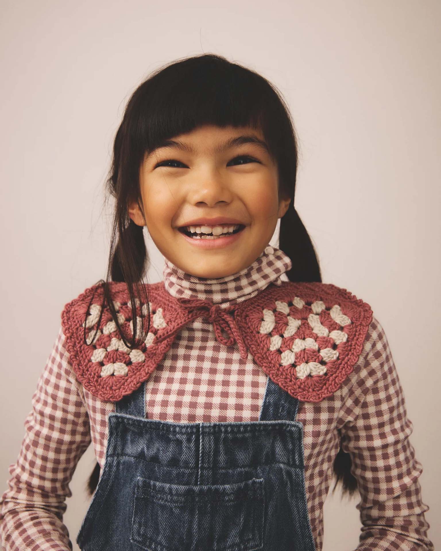 soor ploom snap turtleneck in gingham print, cherry at Little