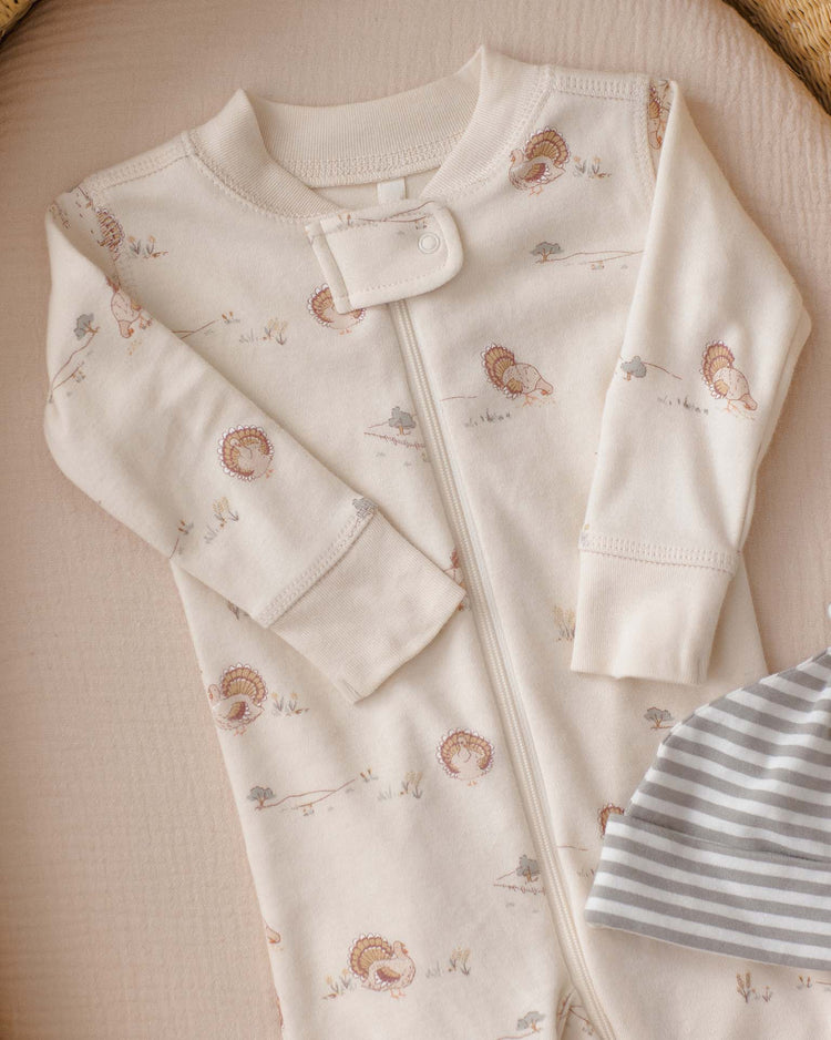 quincy mae zip long sleeve sleeper in turkey baby Little