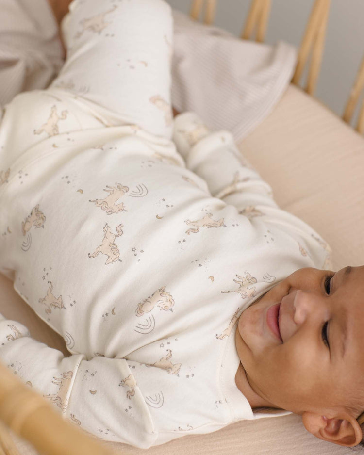 quincy mae jersey pajama set in unicorns baby Little