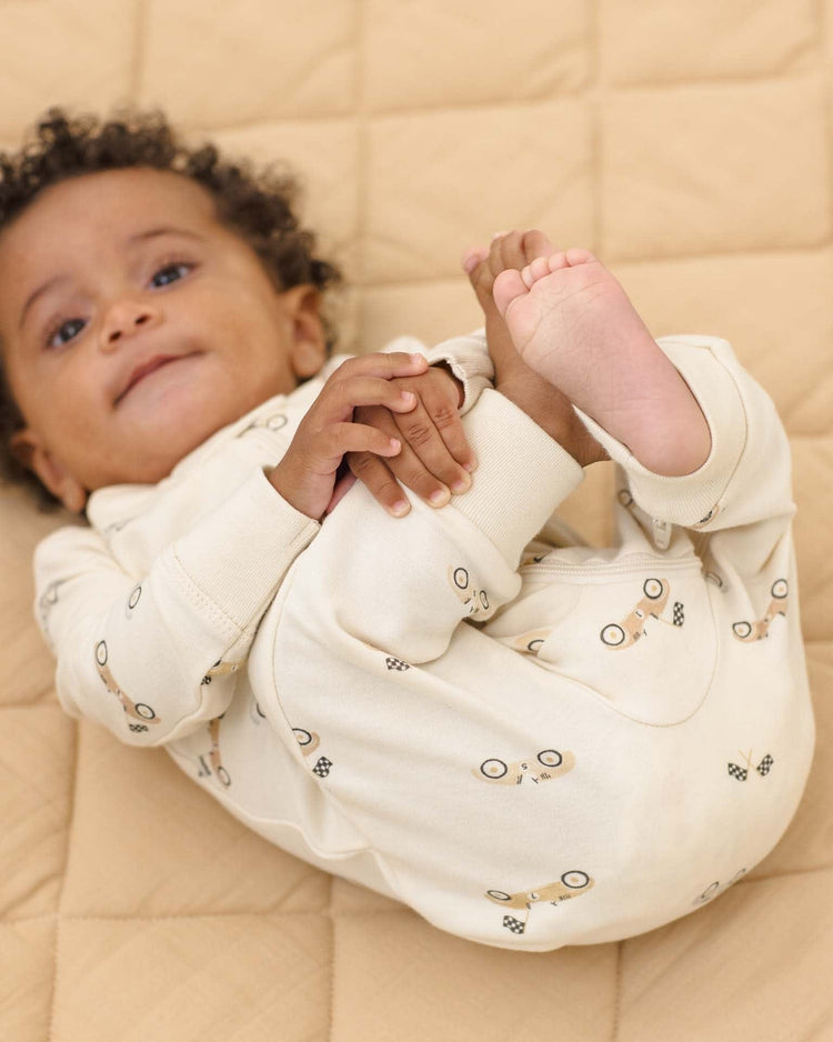 quincy mae zip longsleeve sleeper in race car baby Little