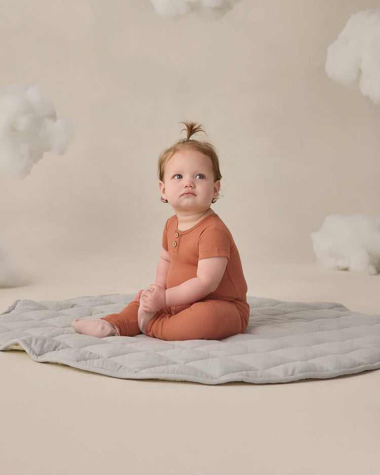 quincy mae ribbed legging in poppy baby Little