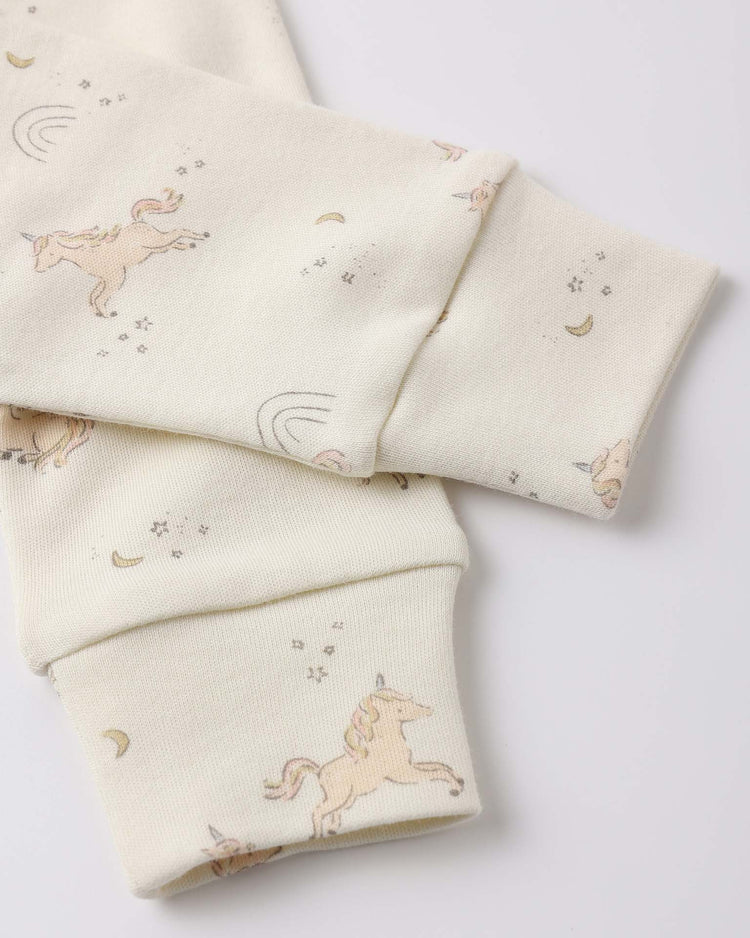 quincy mae jersey pajama set in unicorns baby Little