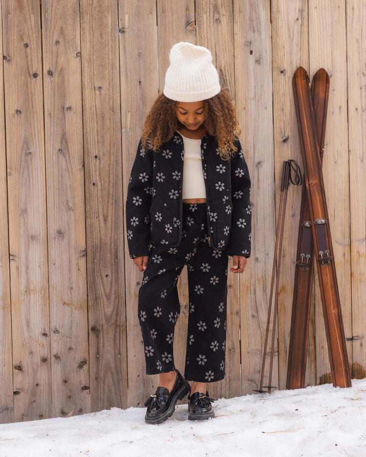 dove pant in black daisy