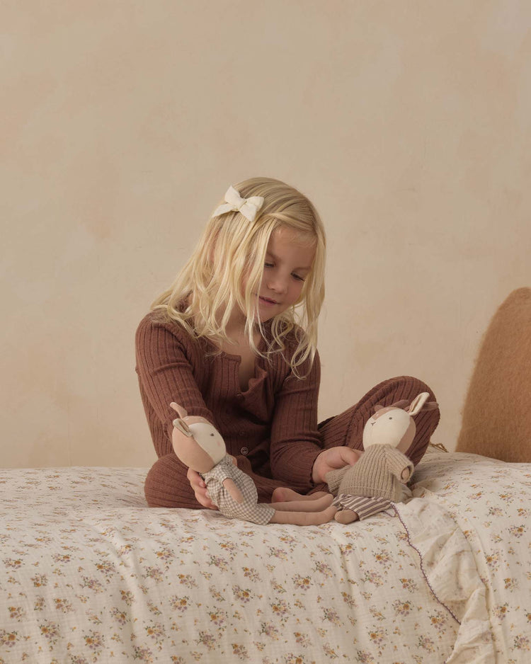 rylee + cru hazel the fawn play Little