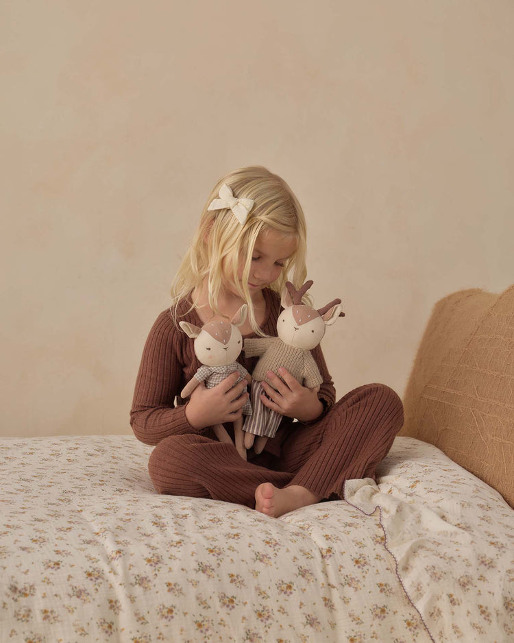 rylee + cru hazel the fawn play Little