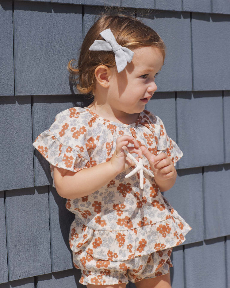 Little rylee + cru kids butterfly top & bloomer set in americana floral