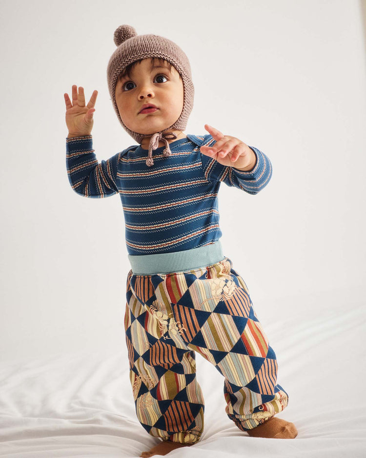 baby pointy peak hat in turtledove