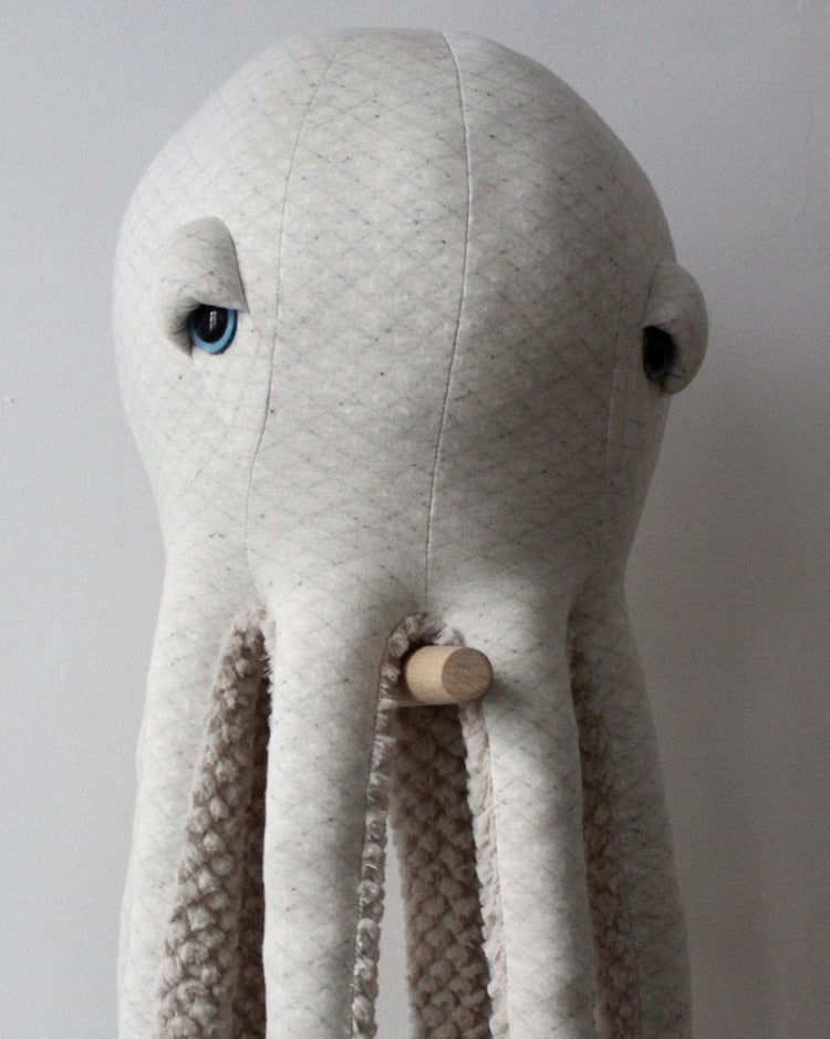 Little BigStuffed play big octopus albino