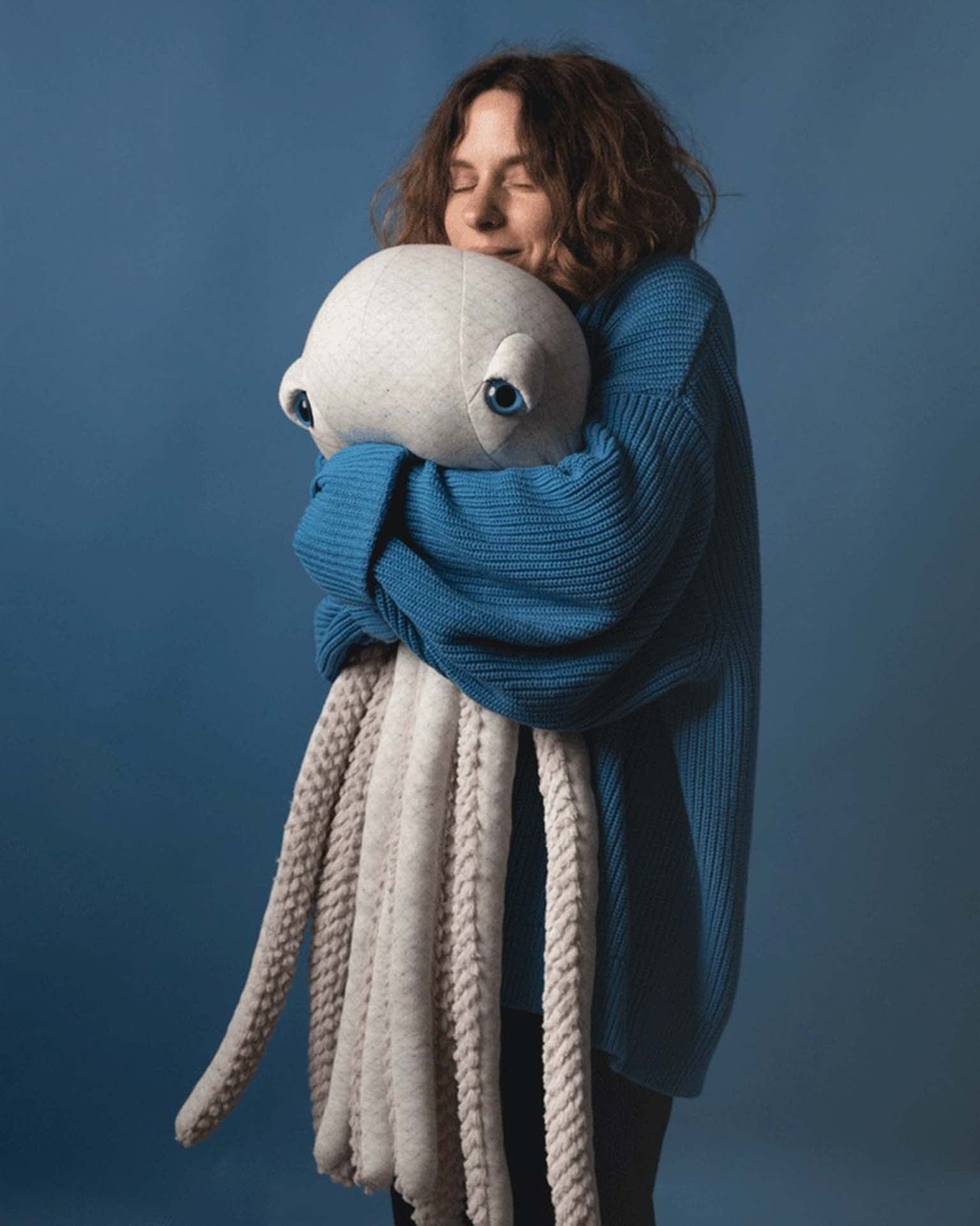 BigStuffed big albino octopus at Little