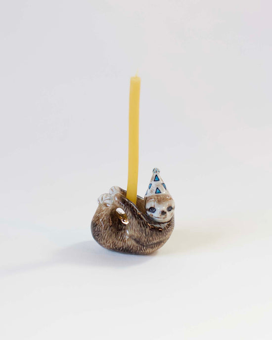 Little camp hollow paper + party sloth cake topper in box