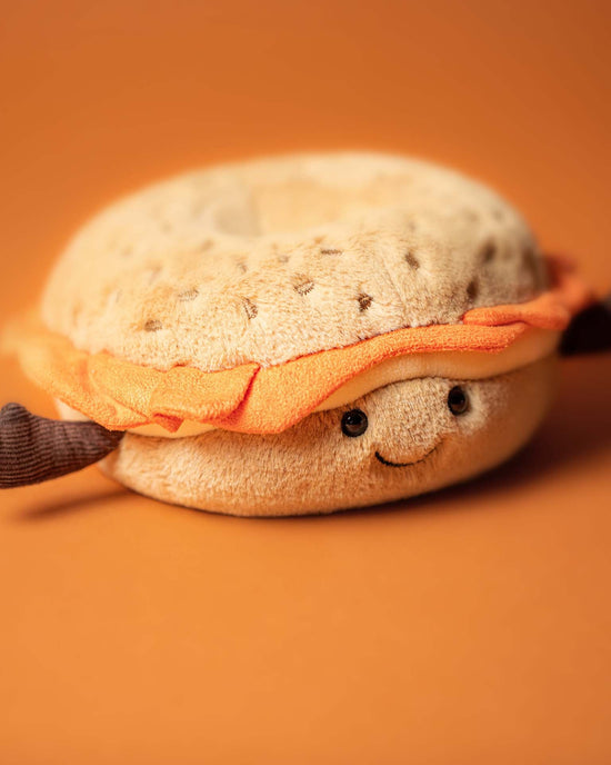 Little jellycat play amuseables bagel