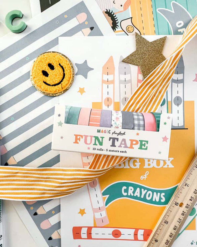 Little magic playbook Paper + Party fun tape