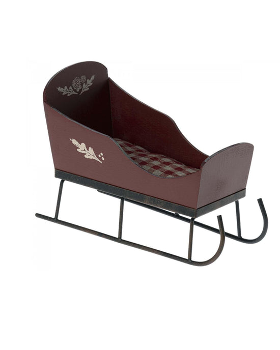 Little maileg play mini sleigh in red