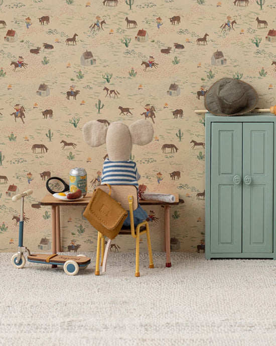Little maileg play mouse chair in yellow