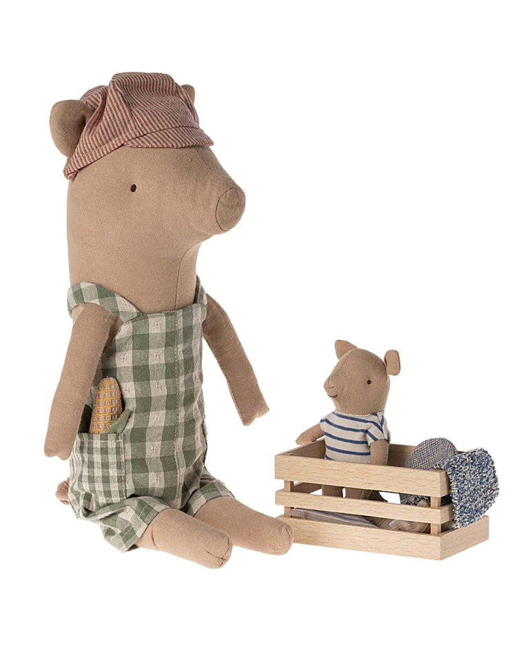 Little maileg play pig - boy