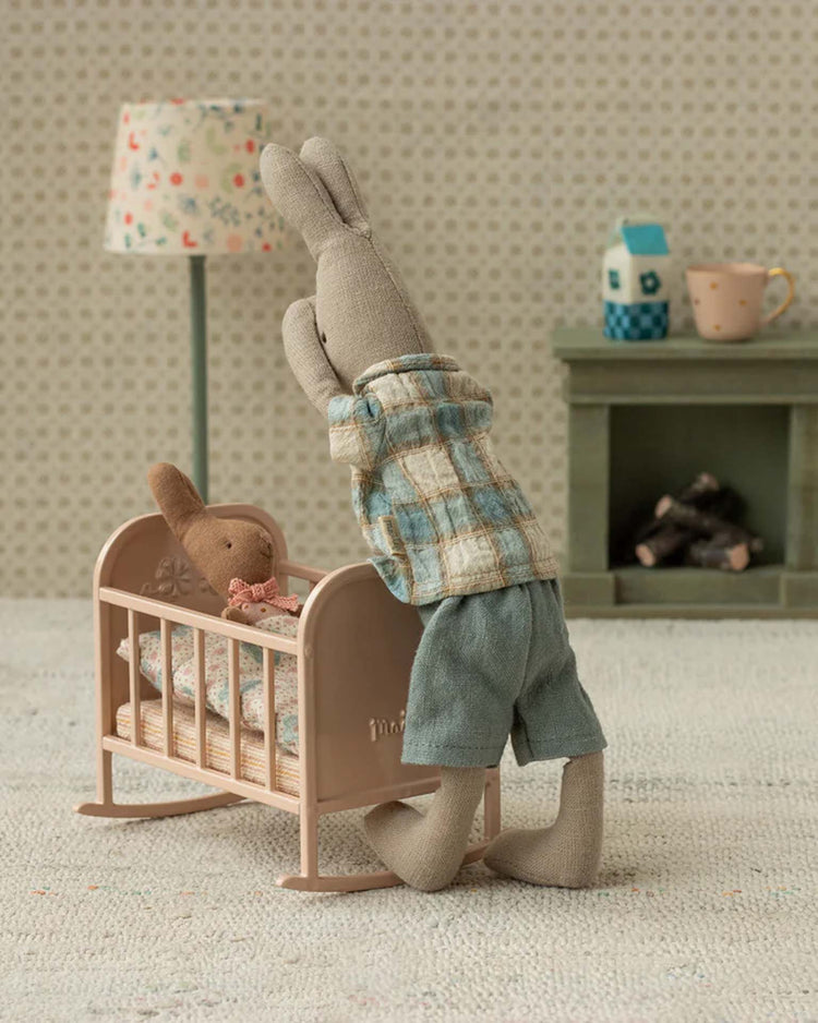 Little maileg play rabbit, size 1 - classic shirt and shorts