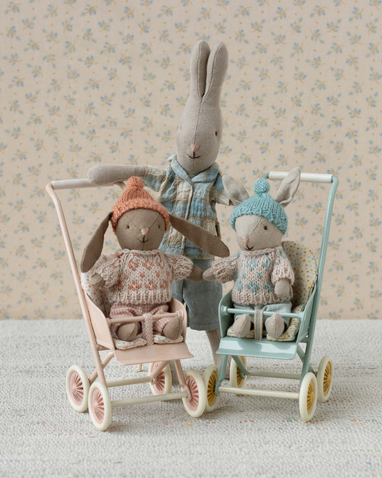 Little maileg play winter rabbit, micro - sand - mint