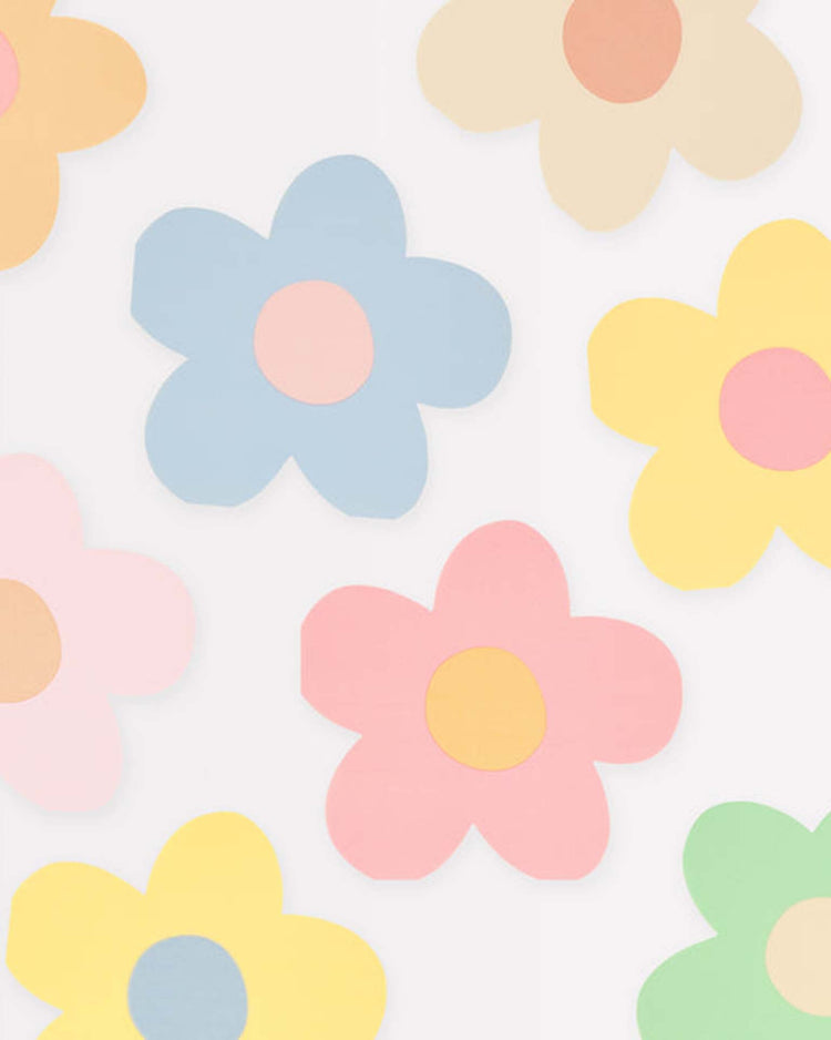 Little meri meri paper + party daisy shaped napkins