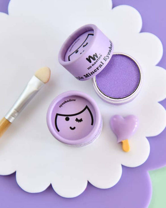 Little no nasties play natural pressed eyeshadow in purple