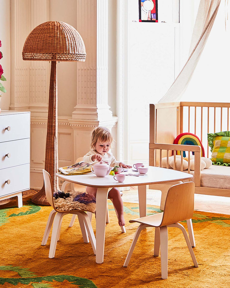 Little oeuf room play chair set in birch