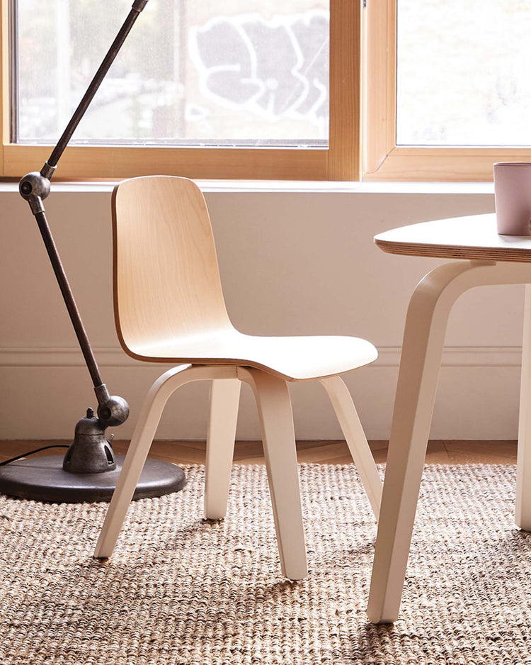 Little oeuf room play chair set in birch