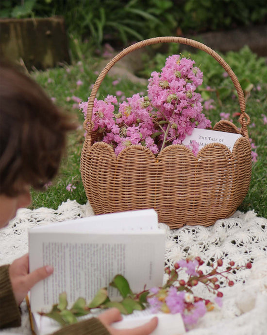 Little olli ella home petal basket in natural