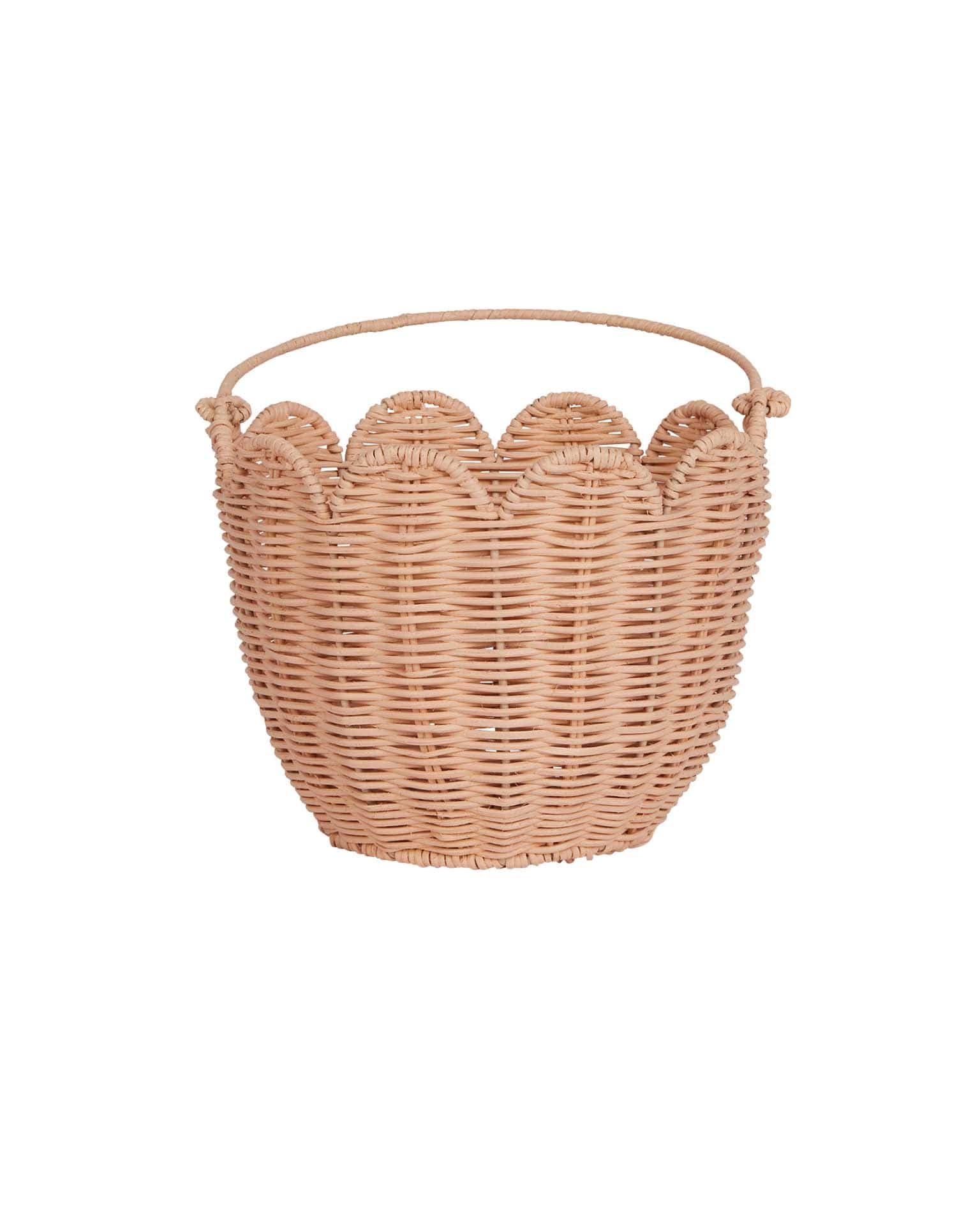 Rattan Tulip Carry Basket – Seashell Pink