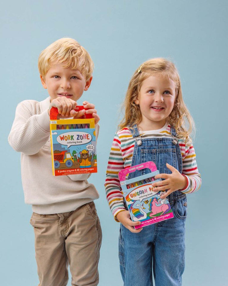 Little ooly play carry along! coloring book + crayon set unicorn pals