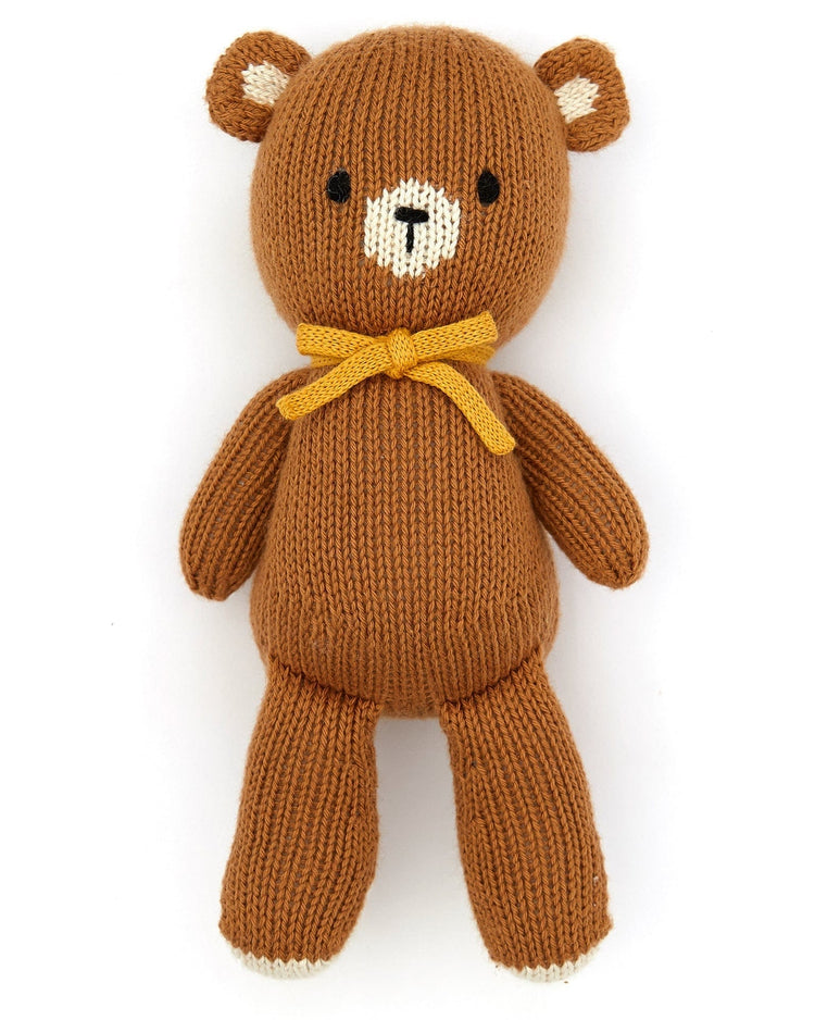 Little tun tun play baby bear in tobacco + yellow